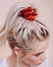 Load image into Gallery viewer, Mojave Scrunchie