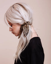 Load image into Gallery viewer, Fox on the Run Scrunchie Tie