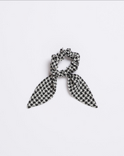 Load image into Gallery viewer, French Connection Scrunchie Tie
