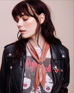 La Vie en Rose Scarf Tie